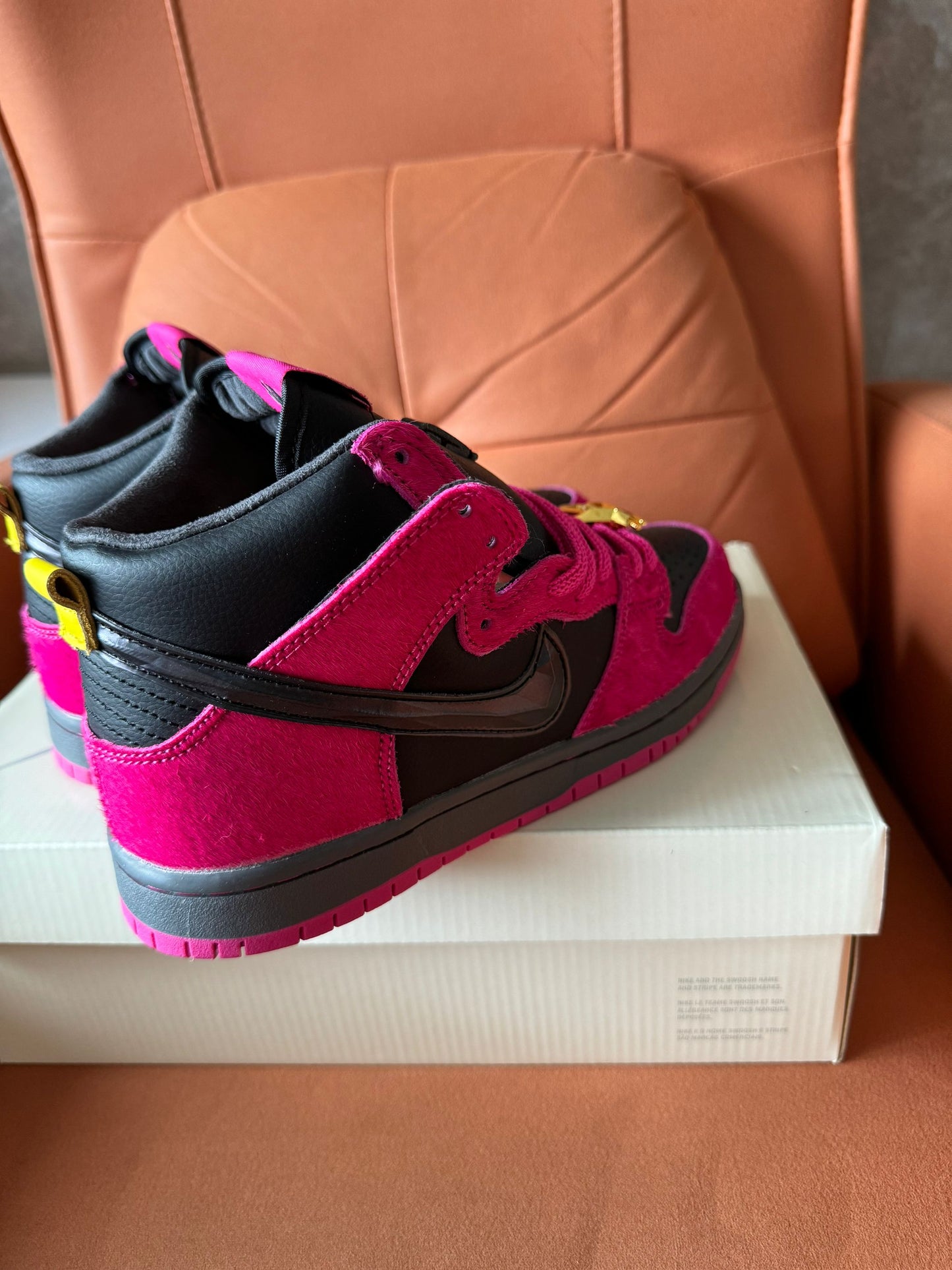 Nike Dunk High Premium "Pink Pony Hair"