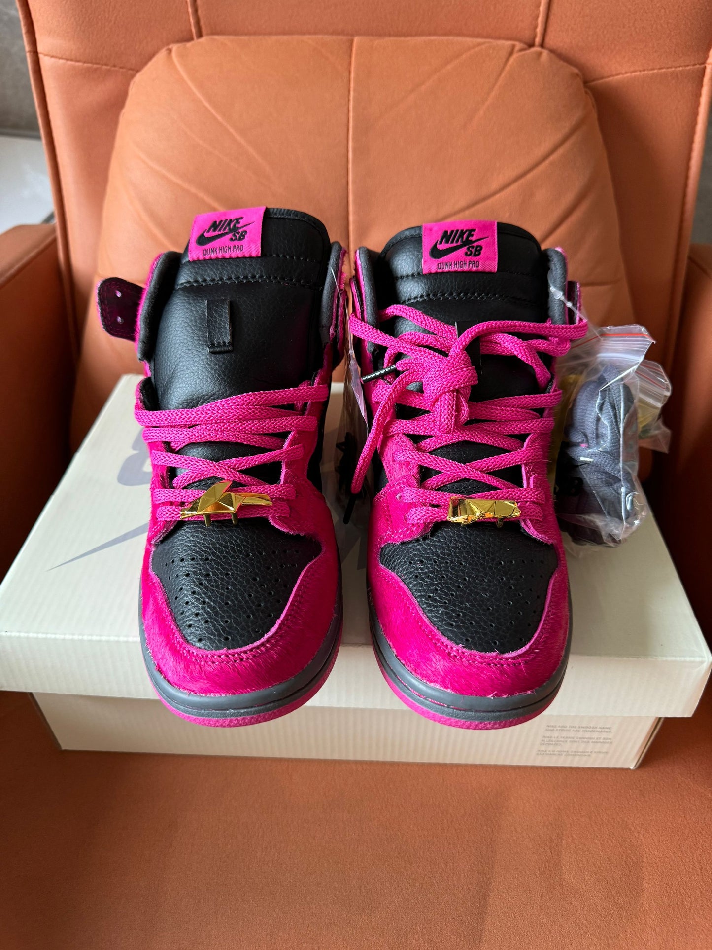 Nike Dunk High Premium "Pink Pony Hair"