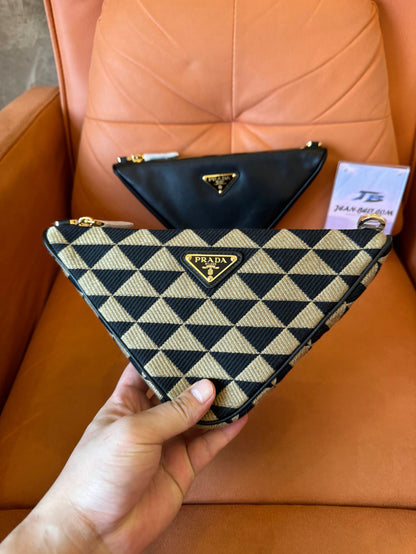 Prada symbole triangolo jacquard shoulder bag