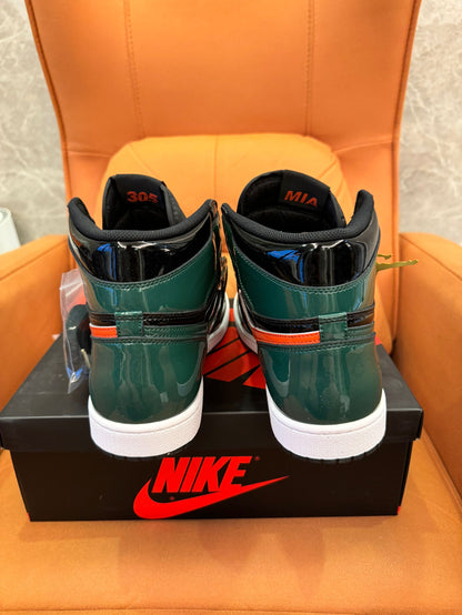 Nike Air Jordan 1 high OG "pine green patent"