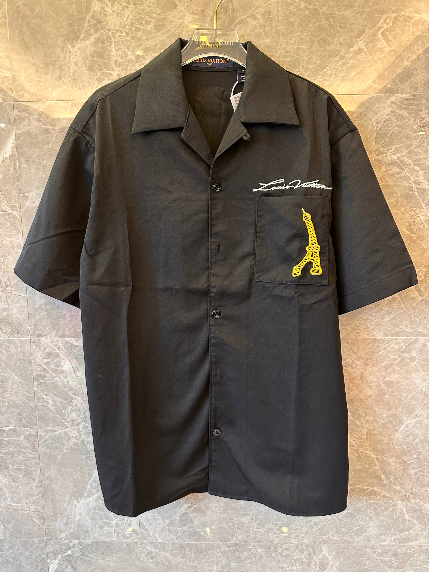 Louis Vuitton black short-sleeve shirt with yellow pont neuf graphic