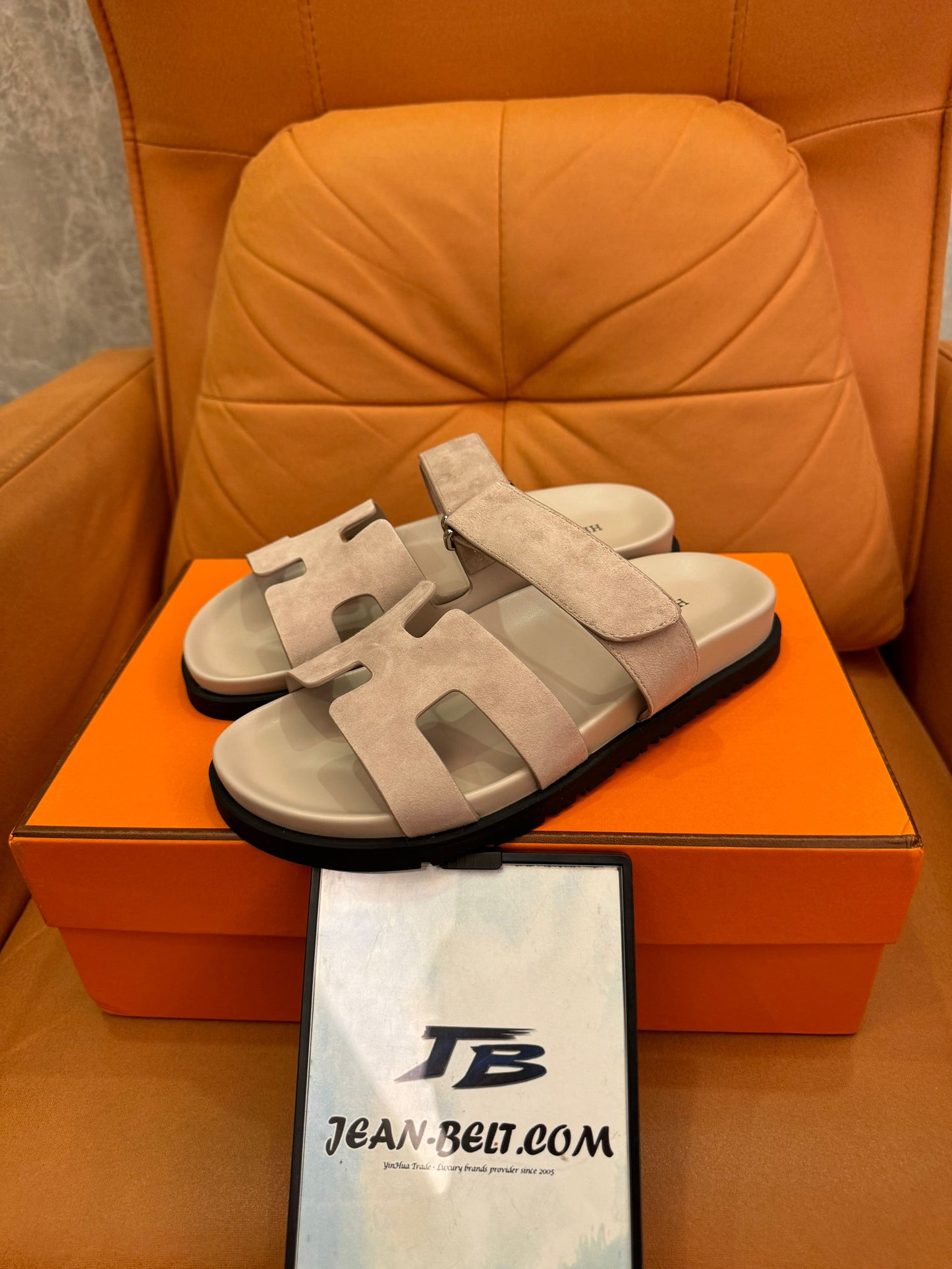 Hermès Chypre suede sandals in beige