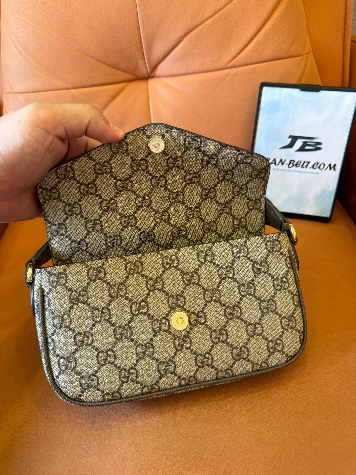 Gucci GG Supreme small shoulder bag with web strap