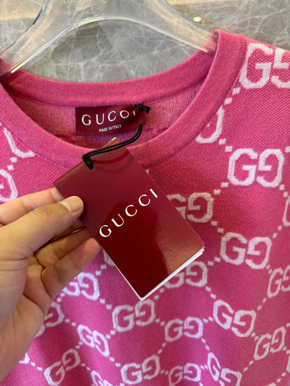 Gucci women's pink GG monogram knit top