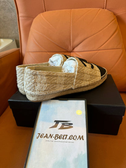 Chanel beige and black tweed espadrilles with iconic CC logo