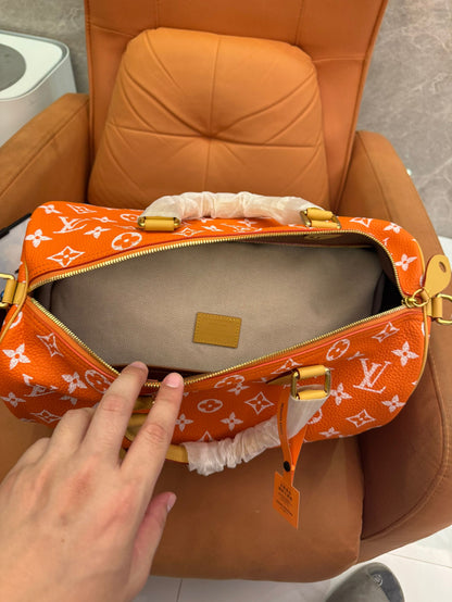 Louis Vuitton monogram orange canvasspeedy bandoulière 30