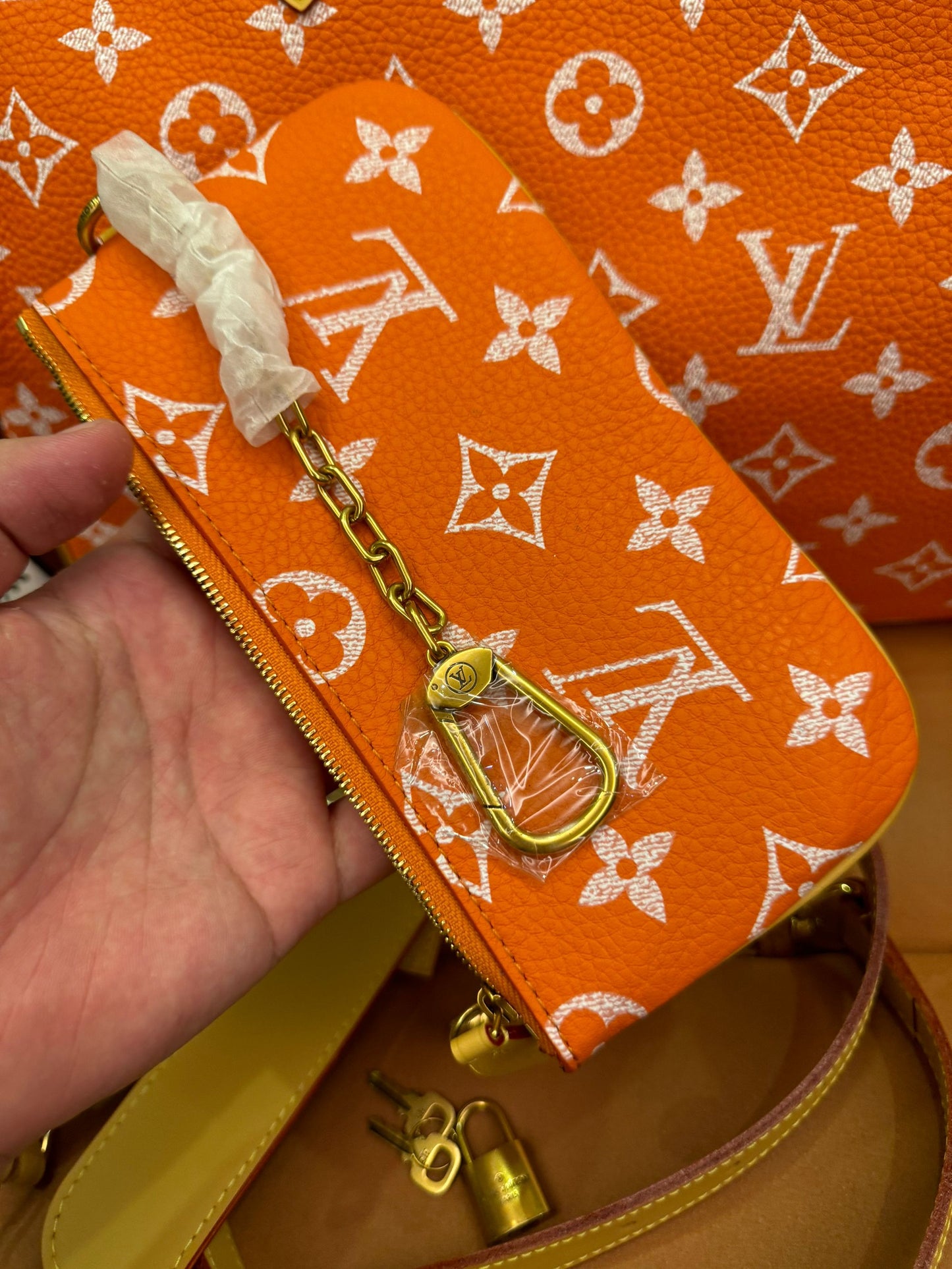 Louis Vuitton monogram orange canvasspeedy bandoulière 30