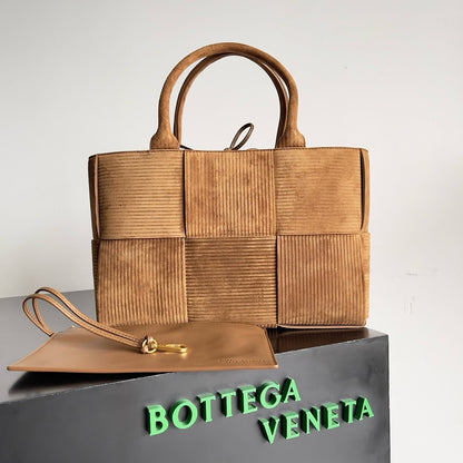 Bottega Veneta Slip bag