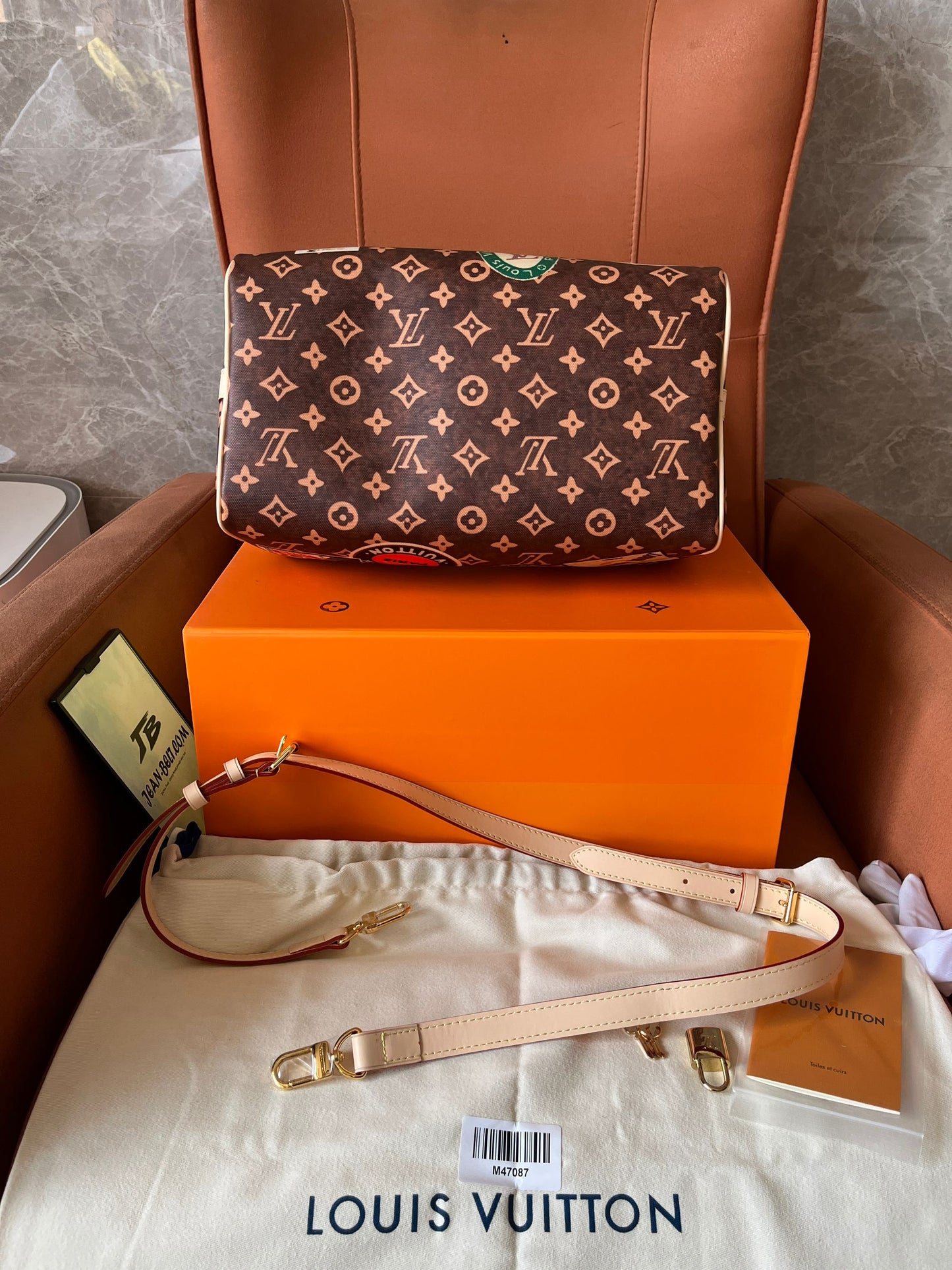 LOUIS VUITTON speedy bandouliere 30 monogram canvas weekend bag