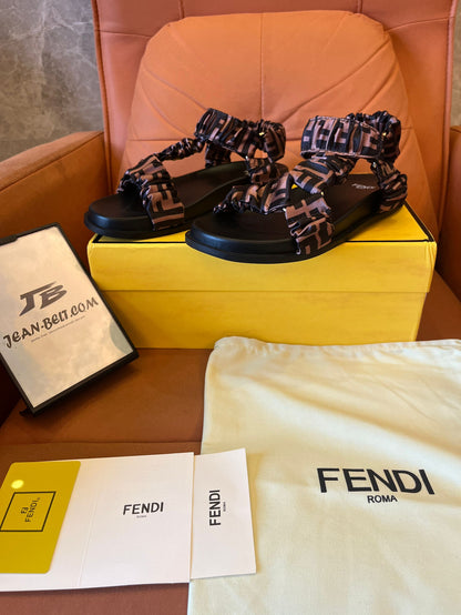 Fendi feel satin sandal pink for women's