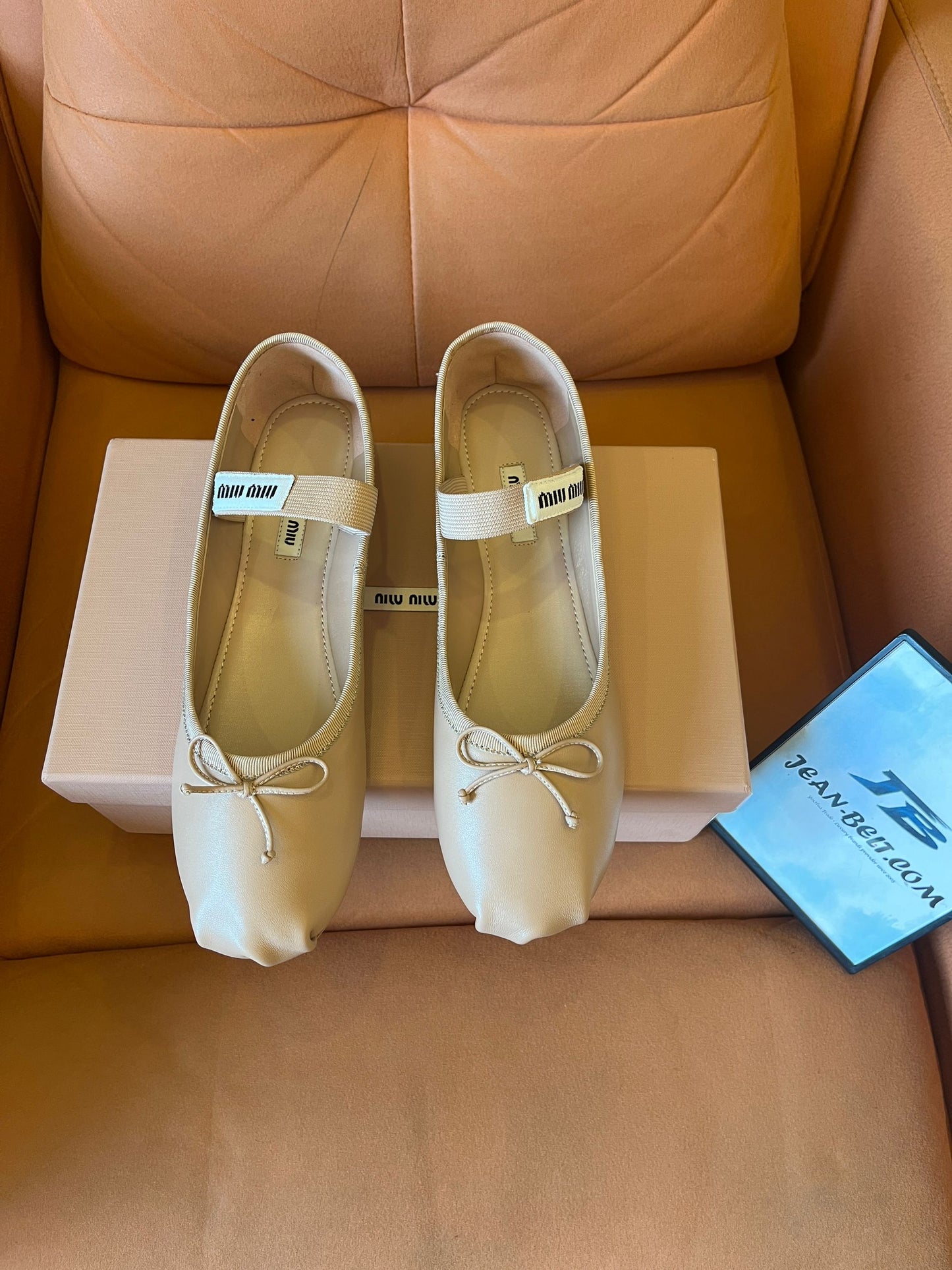 Miu Miu leather ballerina flats