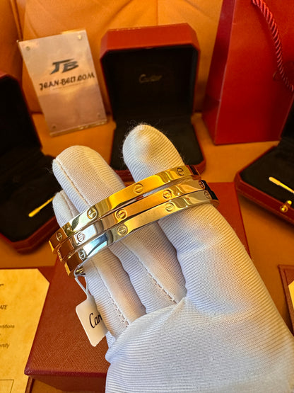 Cartier love bracelet small model gold/rose gold/silver