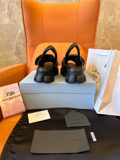 Prada sandal for womem black