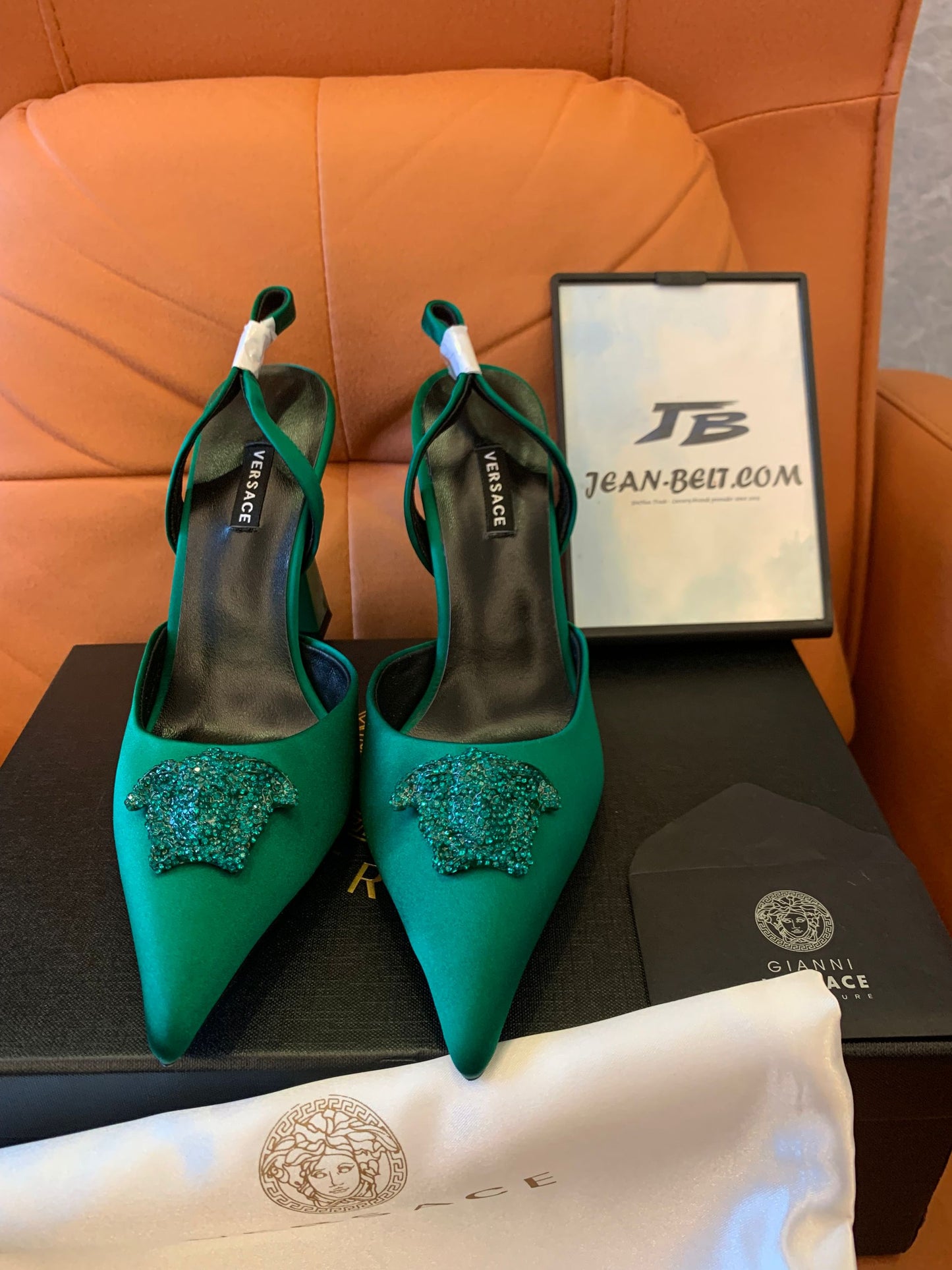 Versace women's green la medusa pumps