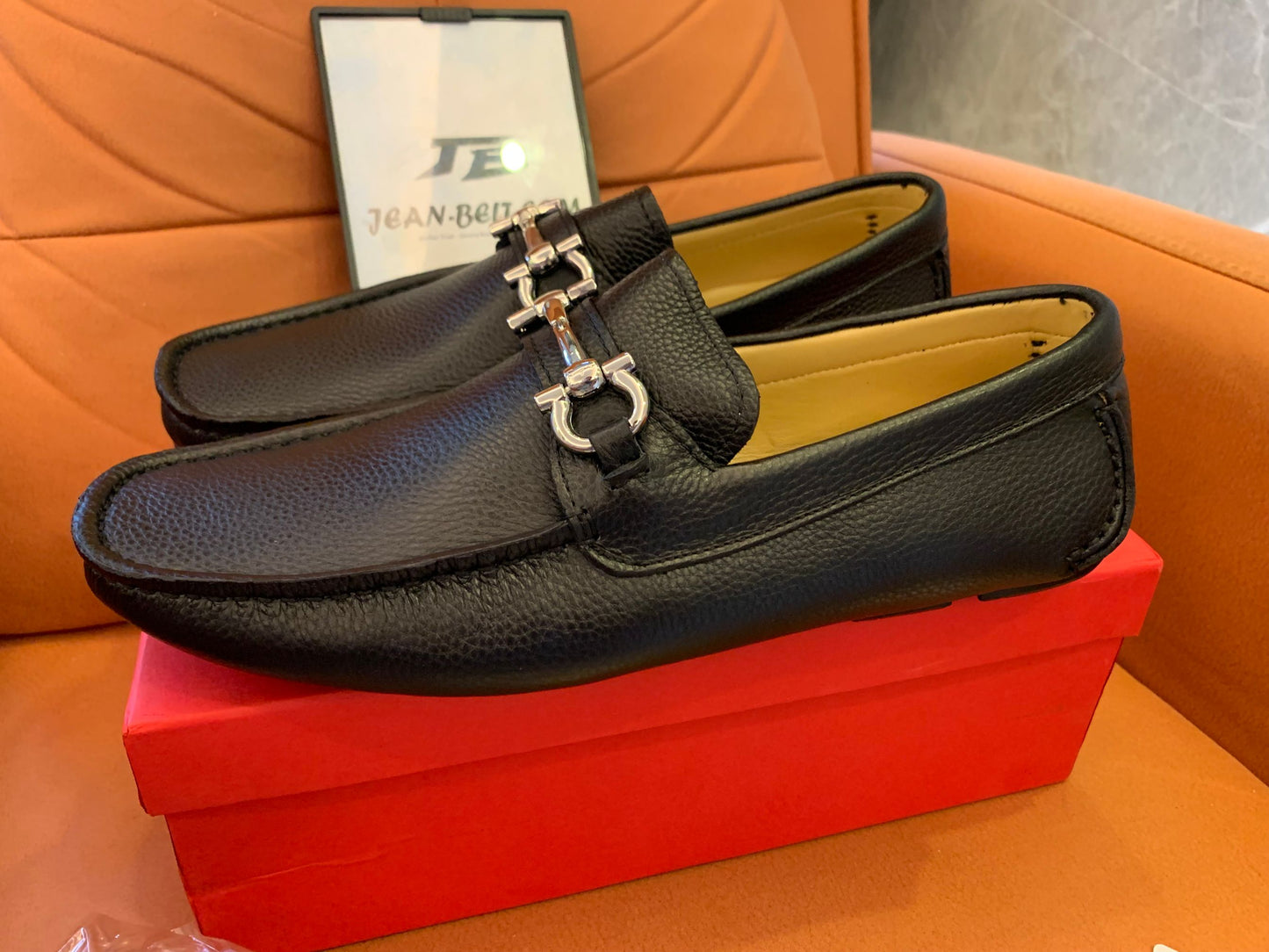 Salvatore Ferragamo Parigi leather loafer