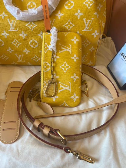 Louis Vuitton x Pharrell Williams speedy P9 bandoulière 40 yellow grained calfskin