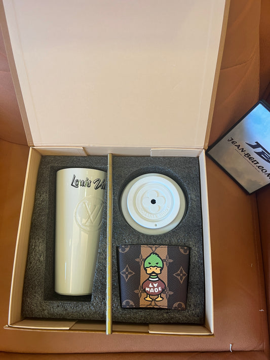 Louis Vuitton ceramics mug nigo duck