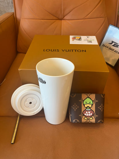 Louis Vuitton ceramics mug nigo duck