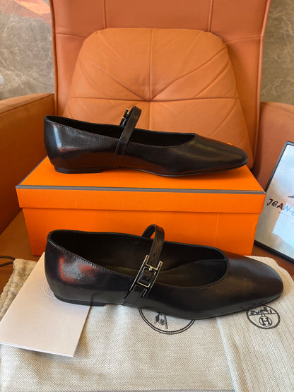 Hermes leather ballet flats black