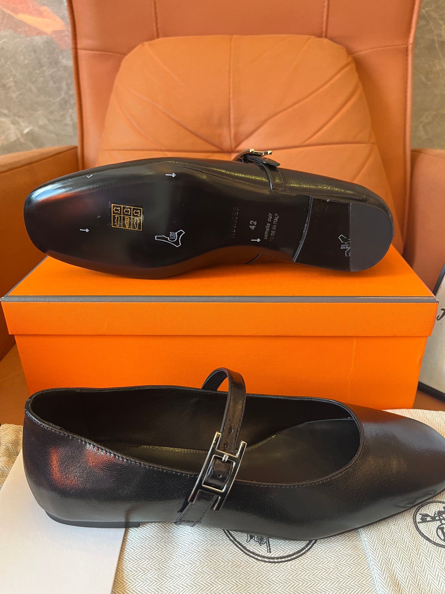 Hermes leather ballet flats black