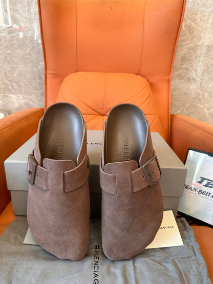 Balenciaga Sunday suede mules