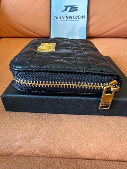 [Normal Quality]Dior quilted leather wallet with gold dior logo and zip-around closure