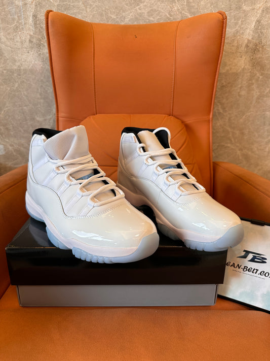 Air Jordan 11 Retro "Legend Blue"