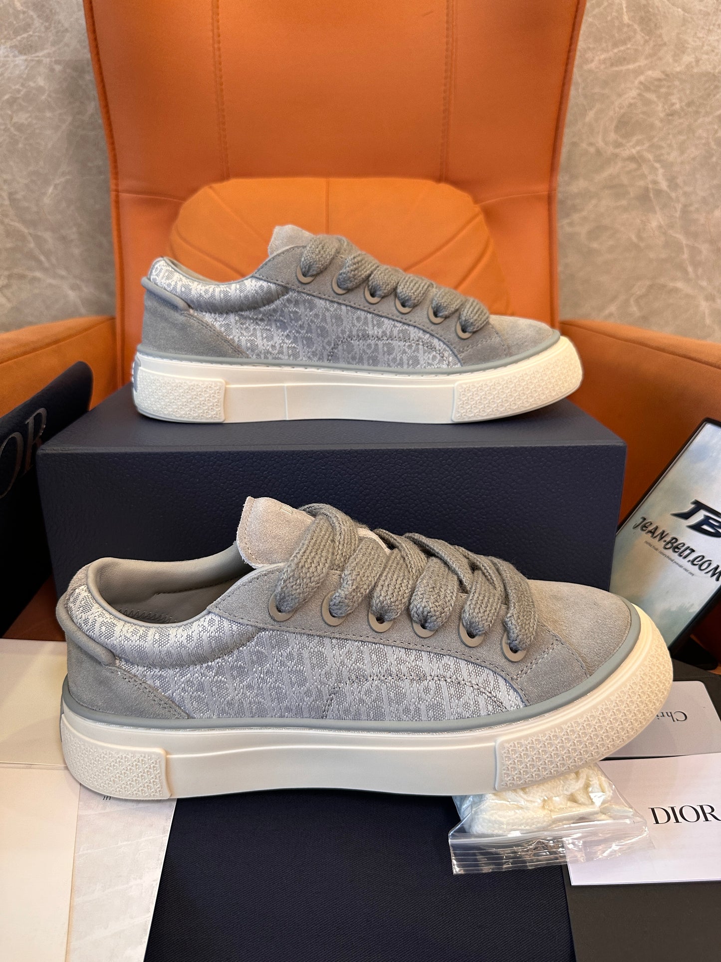 Dior Walk'n'Dior sneakers in gray suede and oblique jacquard