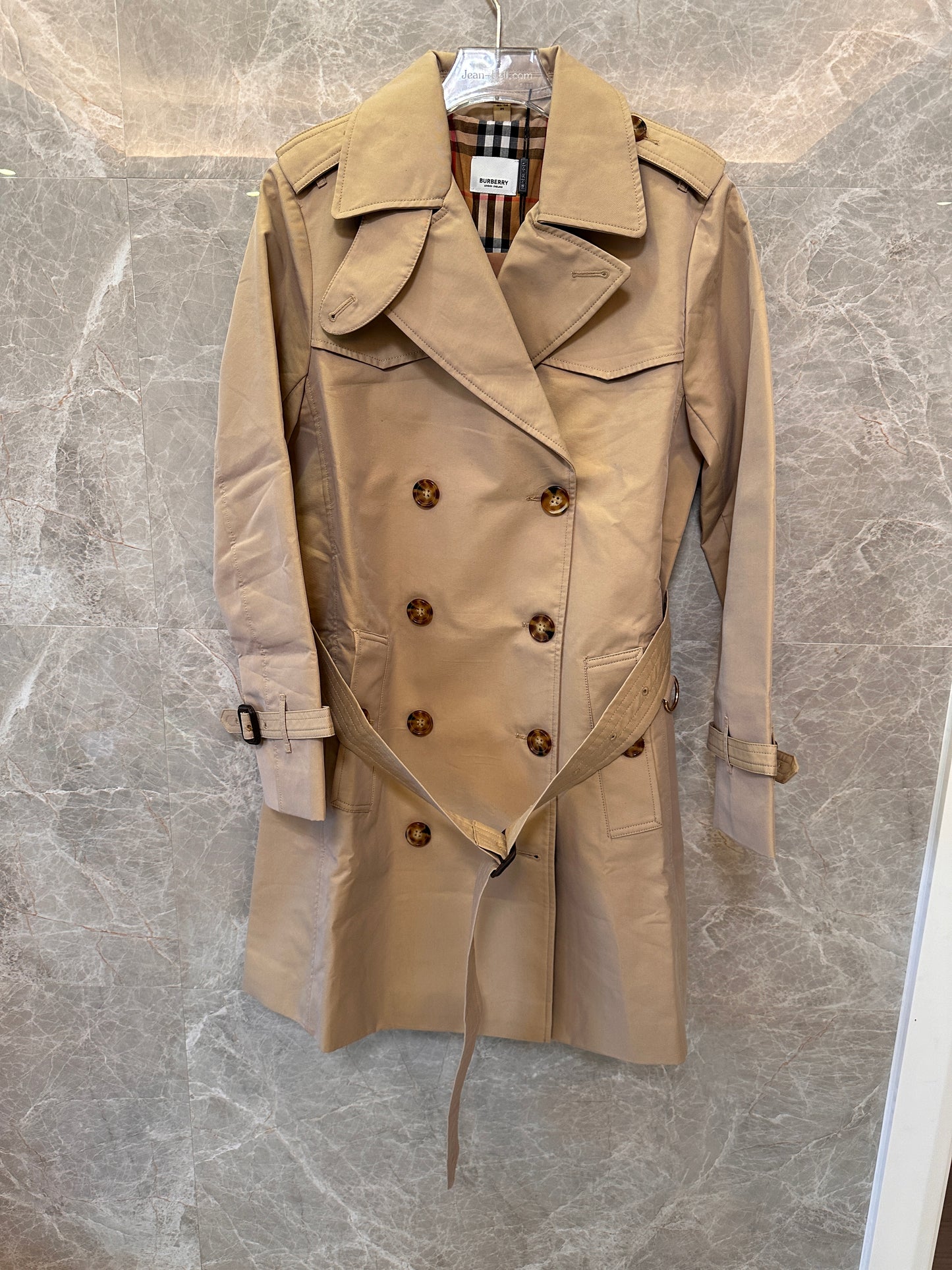 Burberry Kensington Heritage trench coat