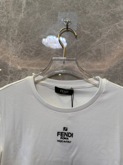 Fendi women's cropped t-shirt - white