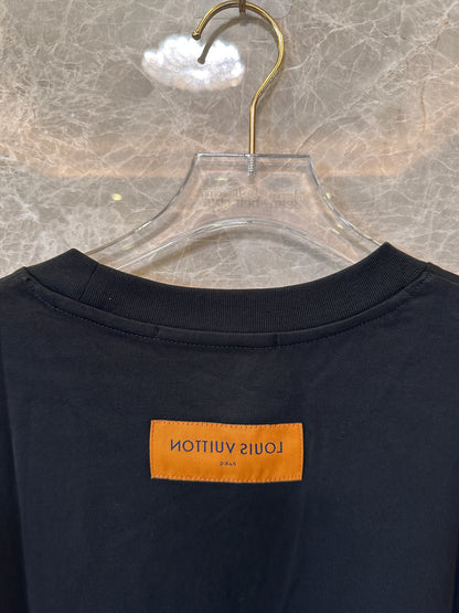 Louis Vuitton black short sleeve t-shirt