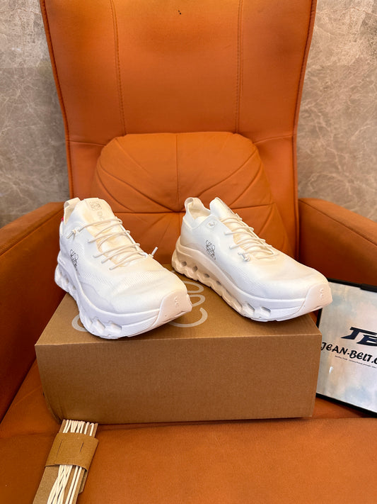 Loewe x On Cloudventure sneakers - white lightweight performance