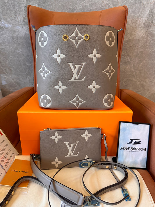 Louis Vuitton Neonoe MM leather shoulder bag