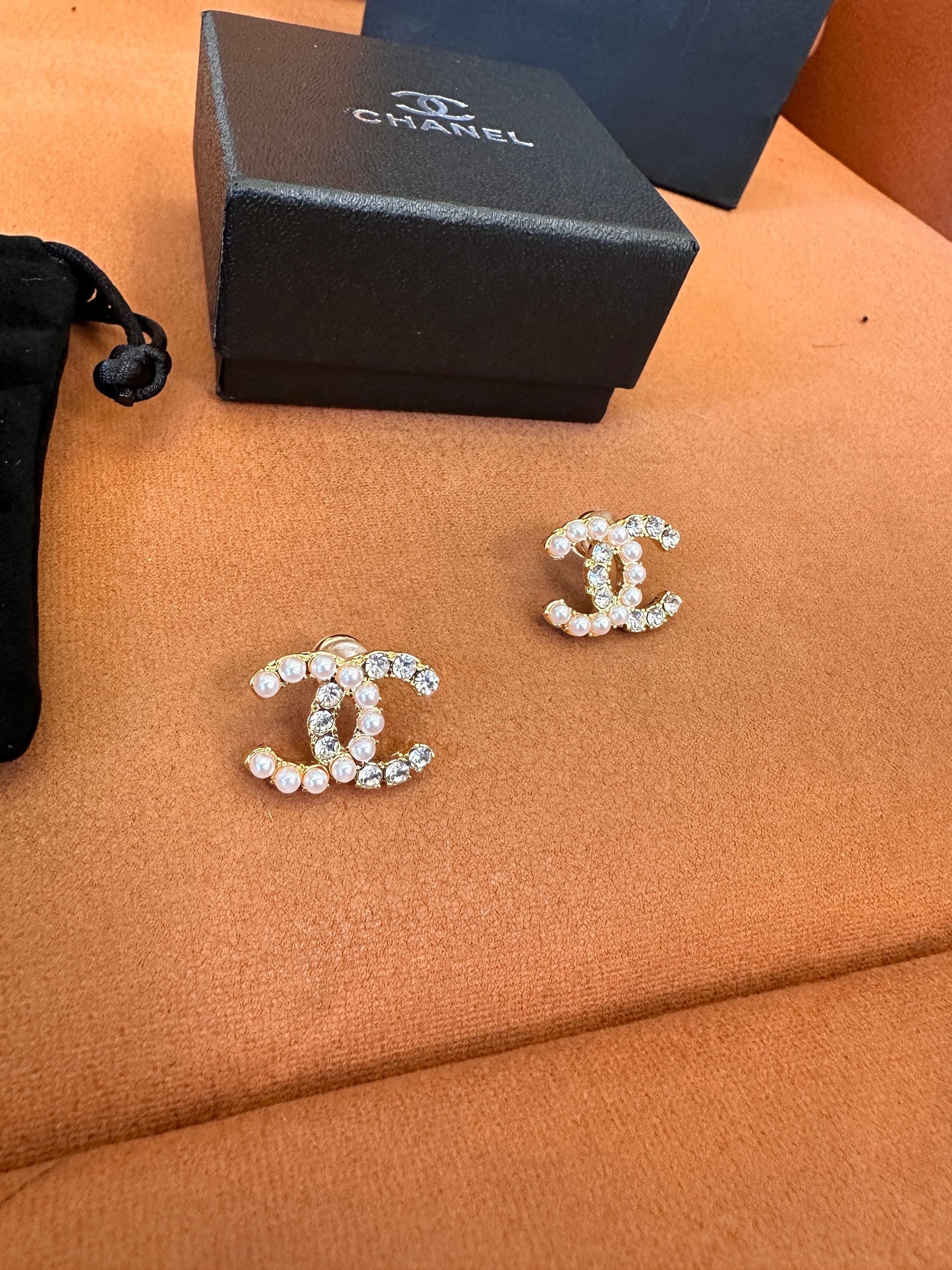 Chanel pearl & crystal CC earrings