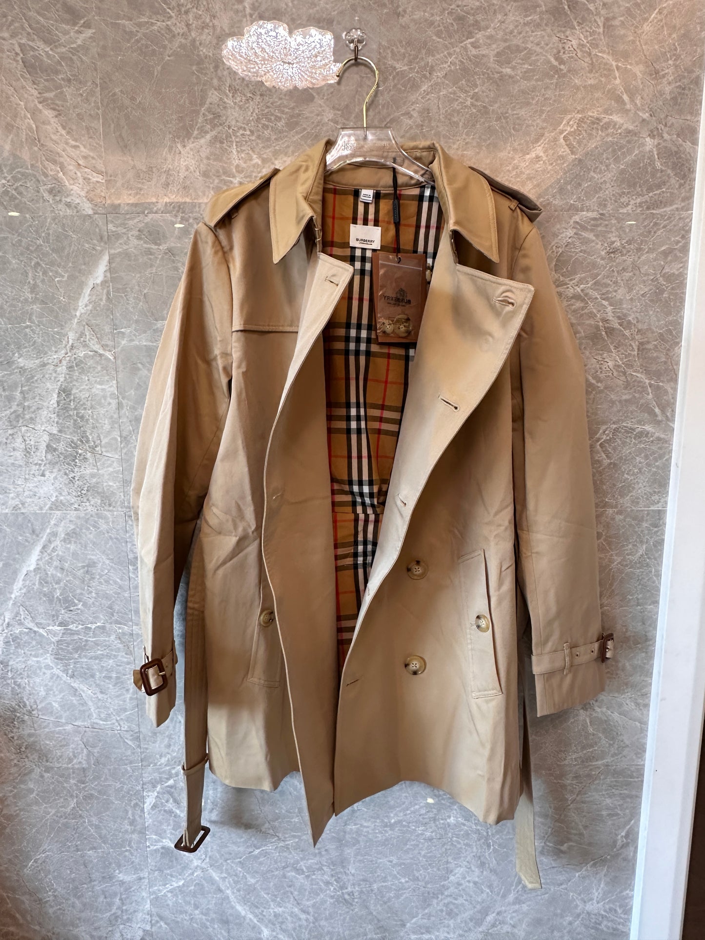 Burberry men's classic double-breasted trench coat