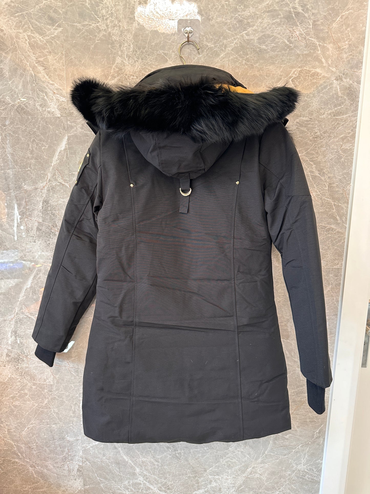 Moose Knuckles gold series parka – black down jacket