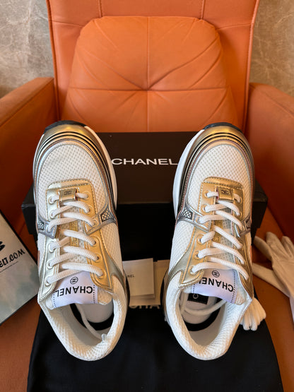 Chanel CC Trainers – white and gold sneakers with iconic logo