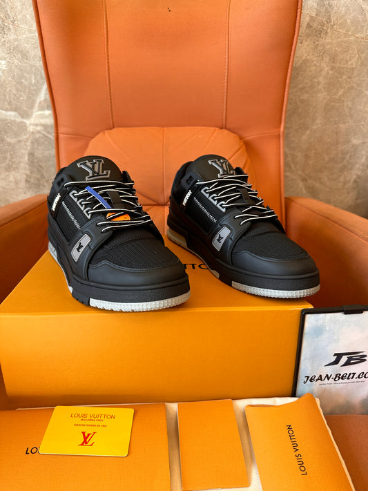 Louis Vuitton LV Trainer sneakers – all black