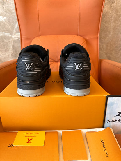 Louis Vuitton LV Trainer sneakers – all black