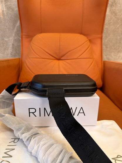 Rimowa Never Still Personal crossbody bag – Matte Black