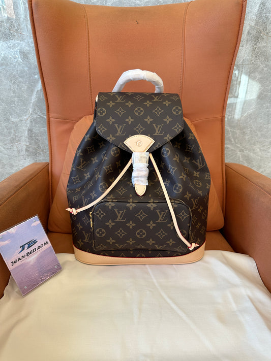 Louis Vuitton Montsouris Backpack – Monogram Canvas with Natural Leather Trim