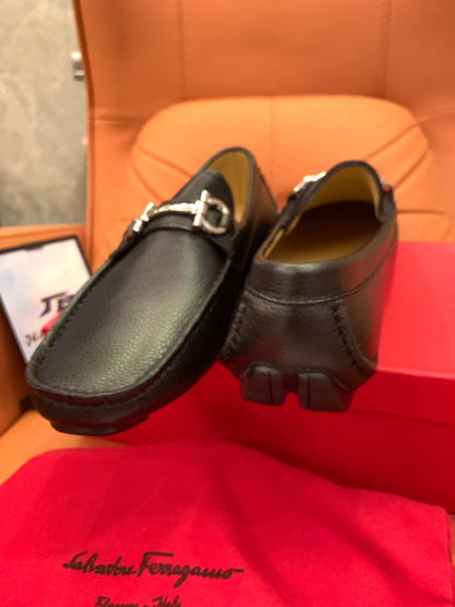 Salvatore Ferragamo Parigi leather loafer