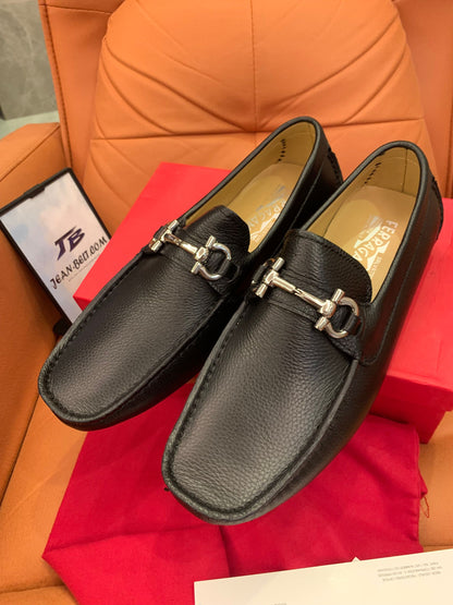 Salvatore Ferragamo Parigi leather loafer