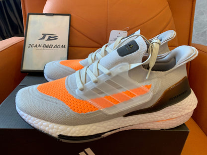 Adidas Ultraboost 22 - light gray with orange accents