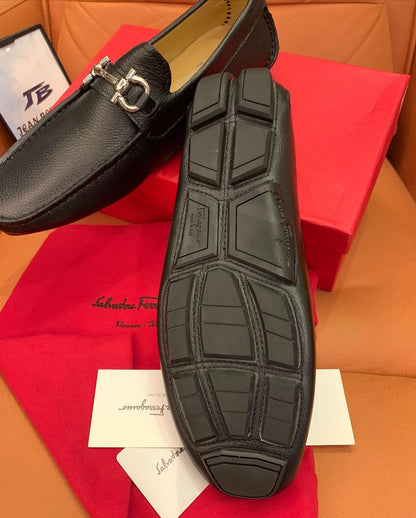 Salvatore Ferragamo Parigi leather loafer