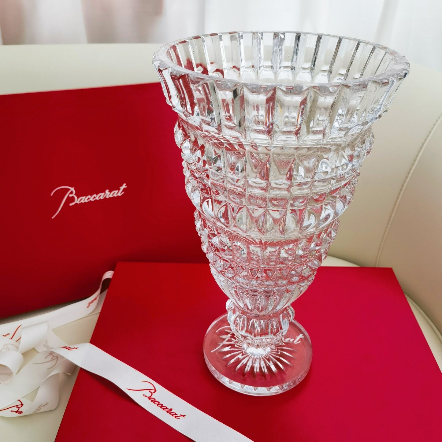 Baccarat Harcourt Collection - Handcrafted Crystal Vase with Intricate Cut Design