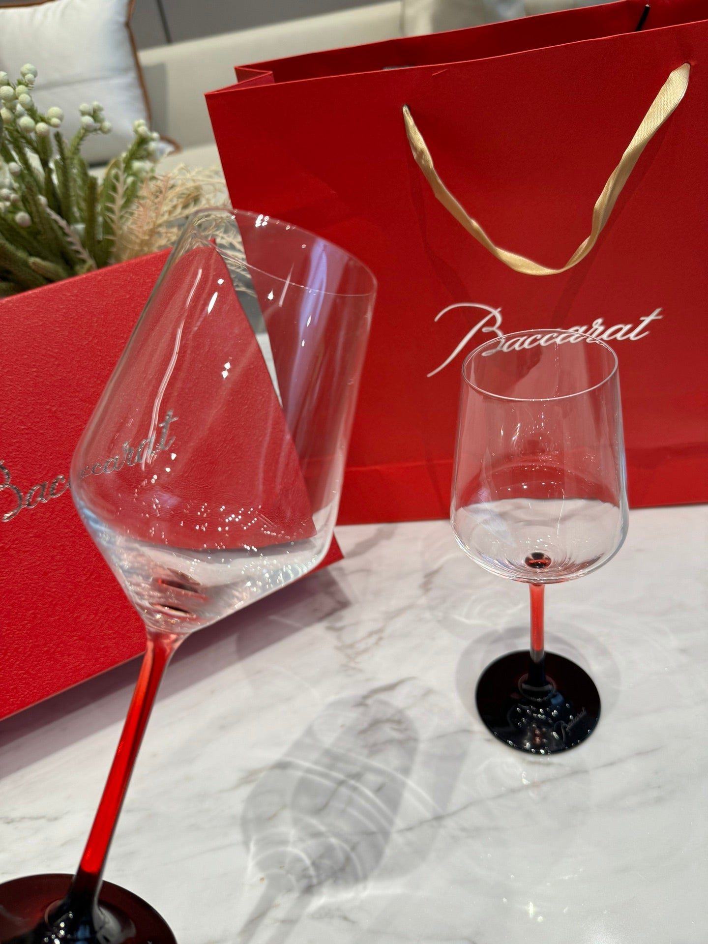 Baccarat Crystal Wine Glass Set (2-Piece Gift Box)