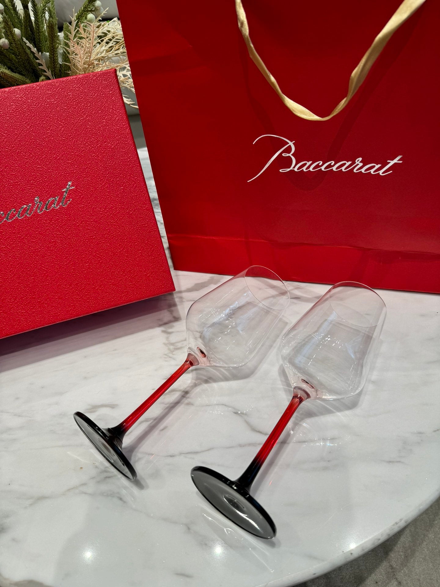 Baccarat Crystal Wine Glass Set (2-Piece Gift Box)