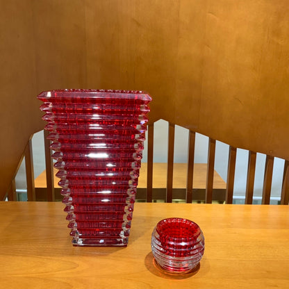 Baccarat Eye Collection Crystal Vase – Large, Red