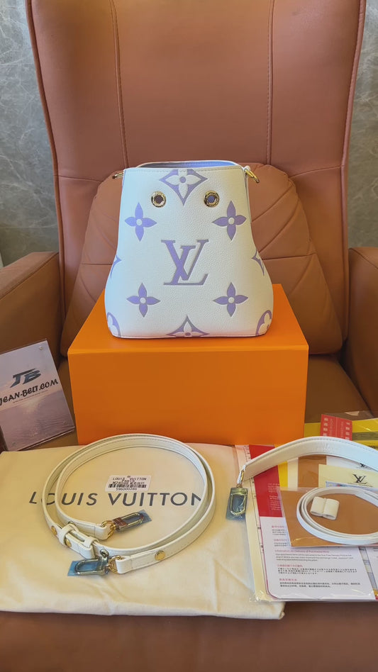 Louis Vuitton m24048 néonoé bb handbag white purple